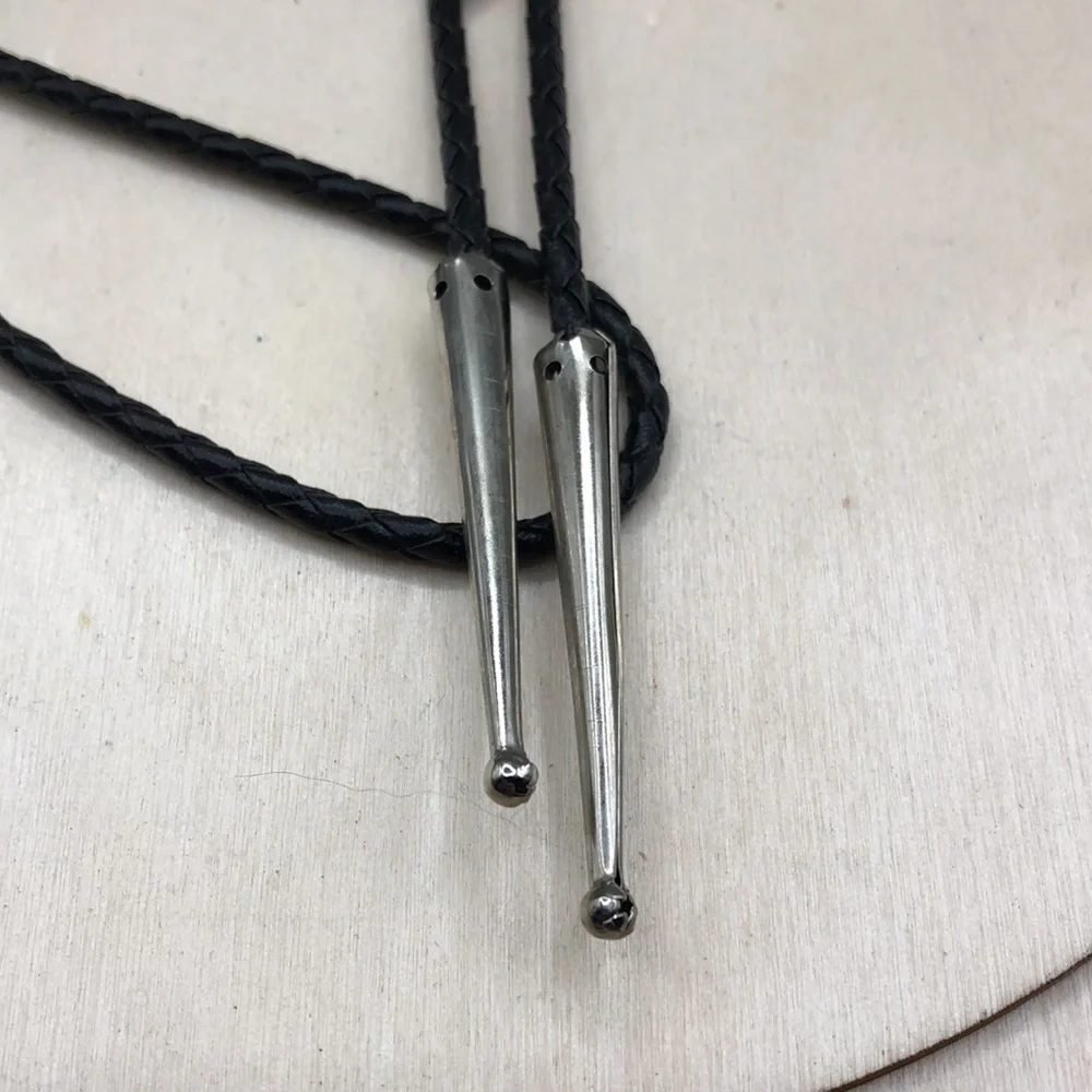Hammered arrow southwestern corded bolo necklace-unisex-statement